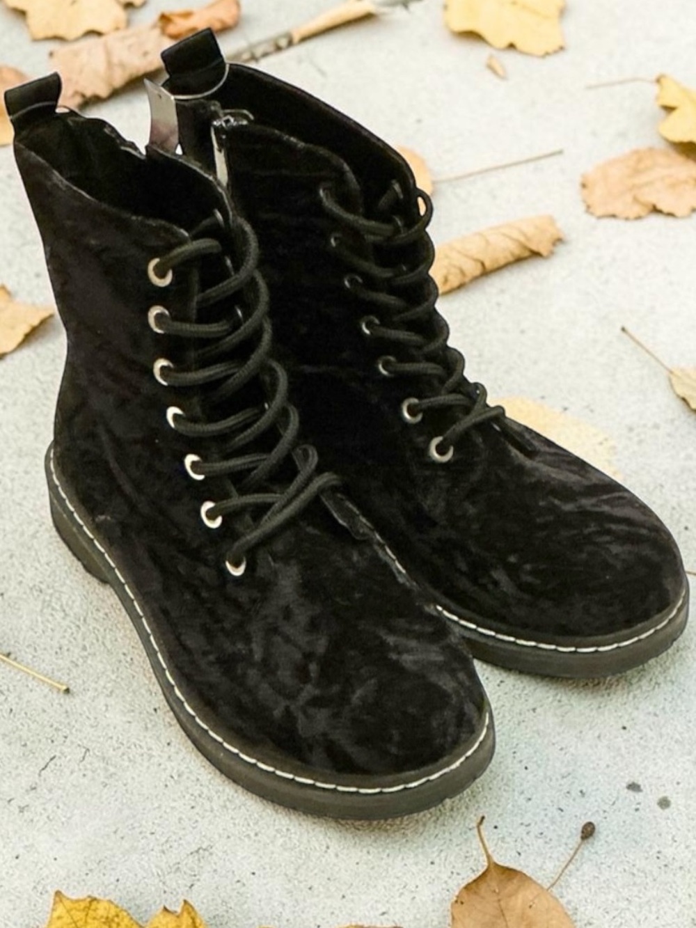 Torrid Plus Size Combat Ankle Boots Crushed Black Velvet Extra Wide Width - 9WW - Picture 1 of 16